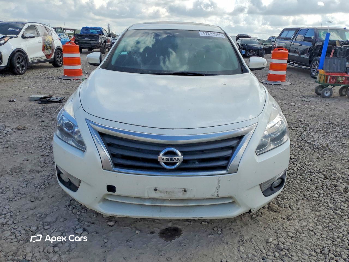 Nissan Altima 2014