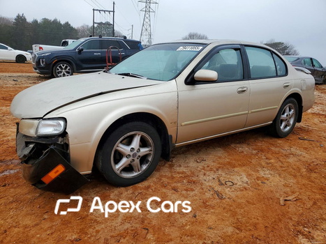 Nissan Maxima 1997 - Image 1 of 14