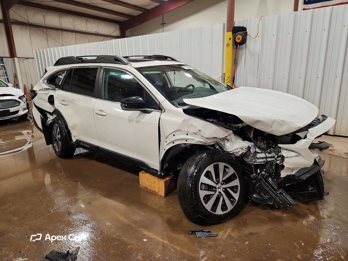 Subaru Outback 2025