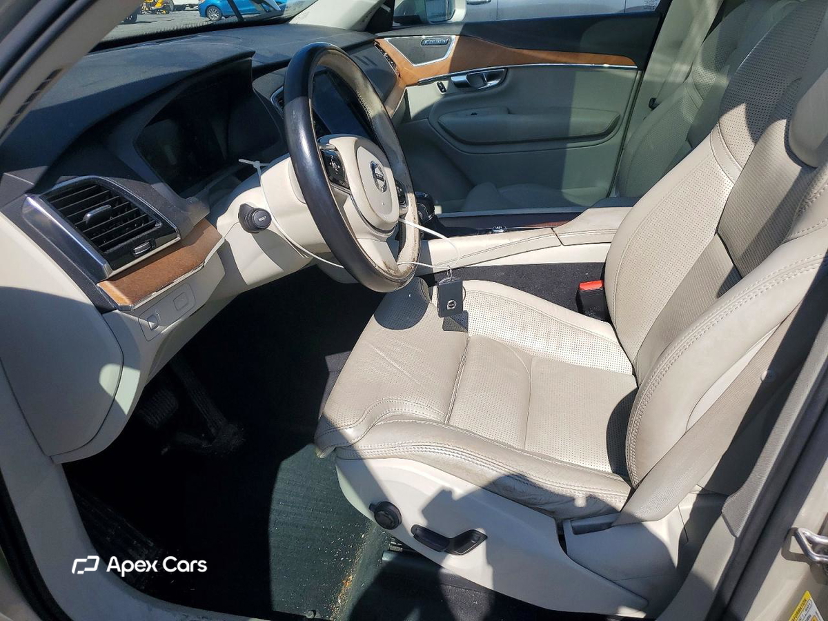 Volvo XC90 2018