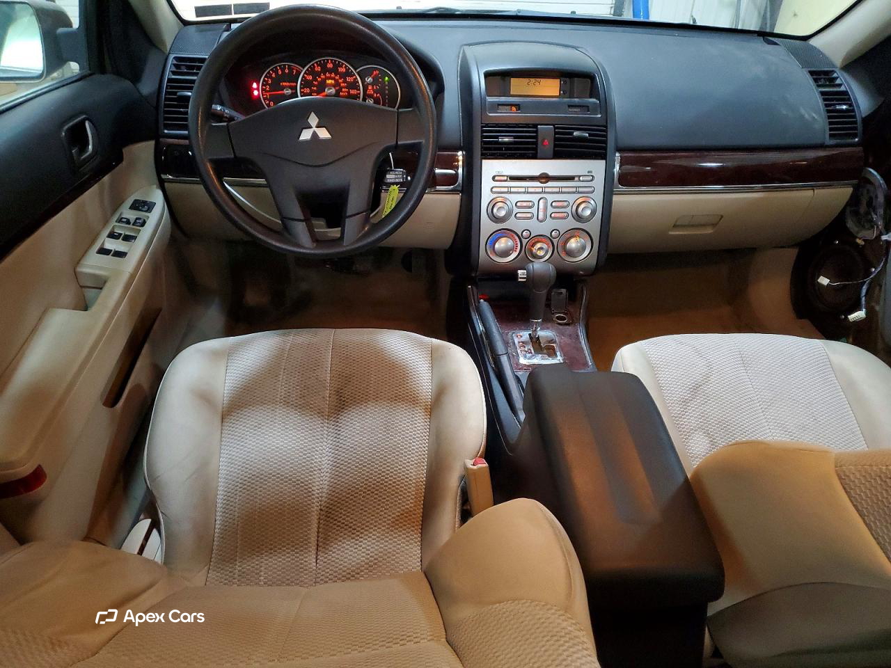 Mitsubishi Galant 2009