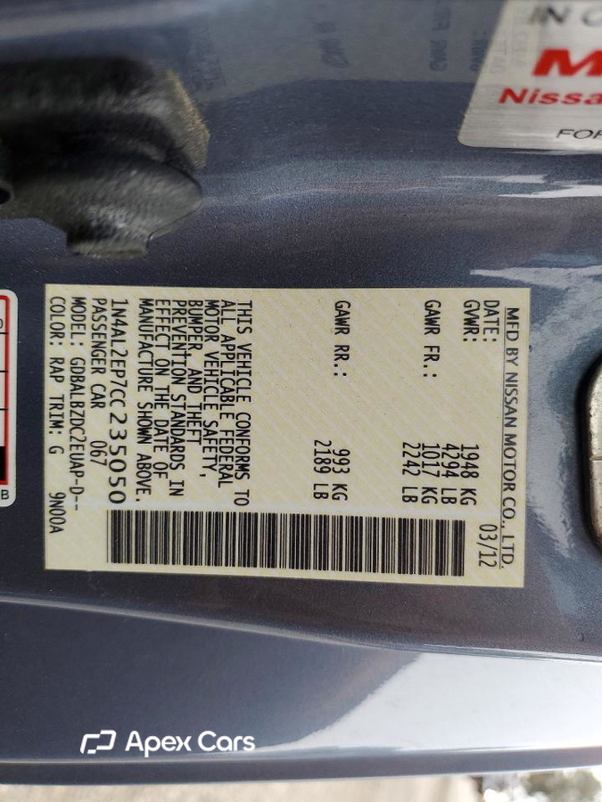 Nissan Altima 2012
