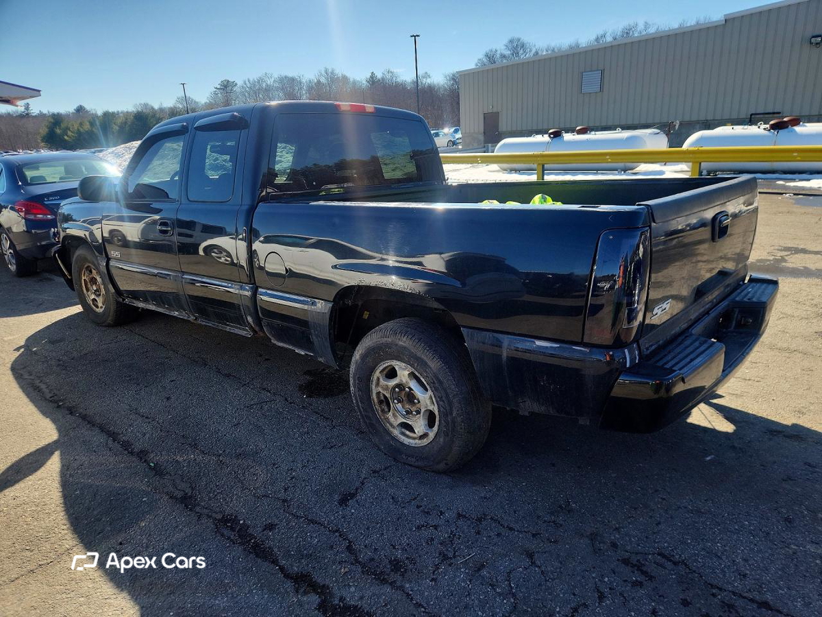 Chevrolet Silverado 2003