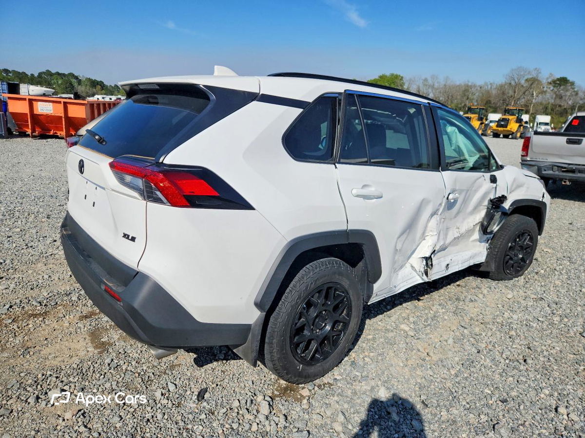Toyota RAV 4 2025