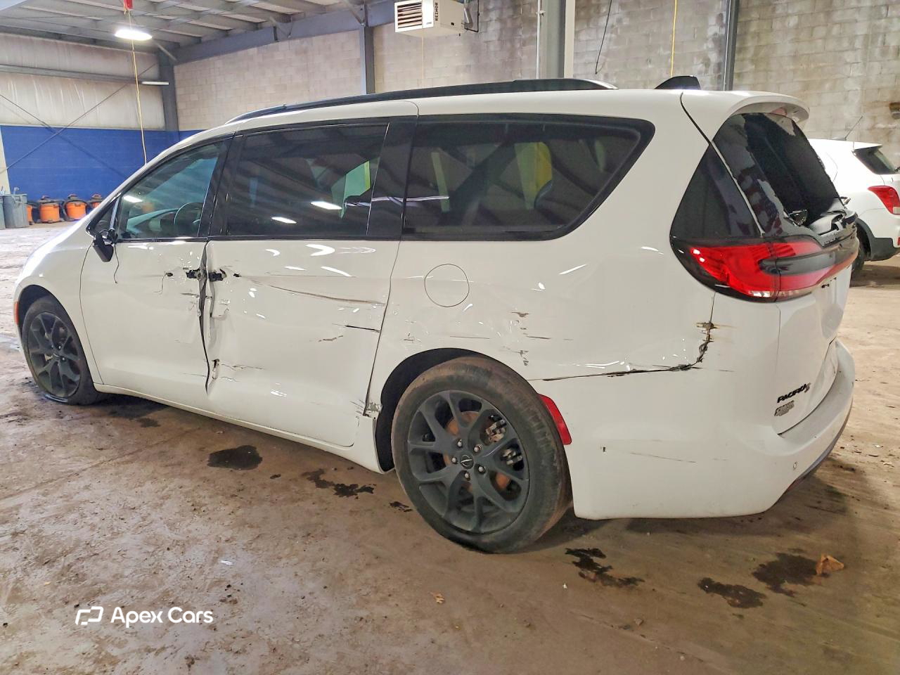 Chrysler Pacifica 2024