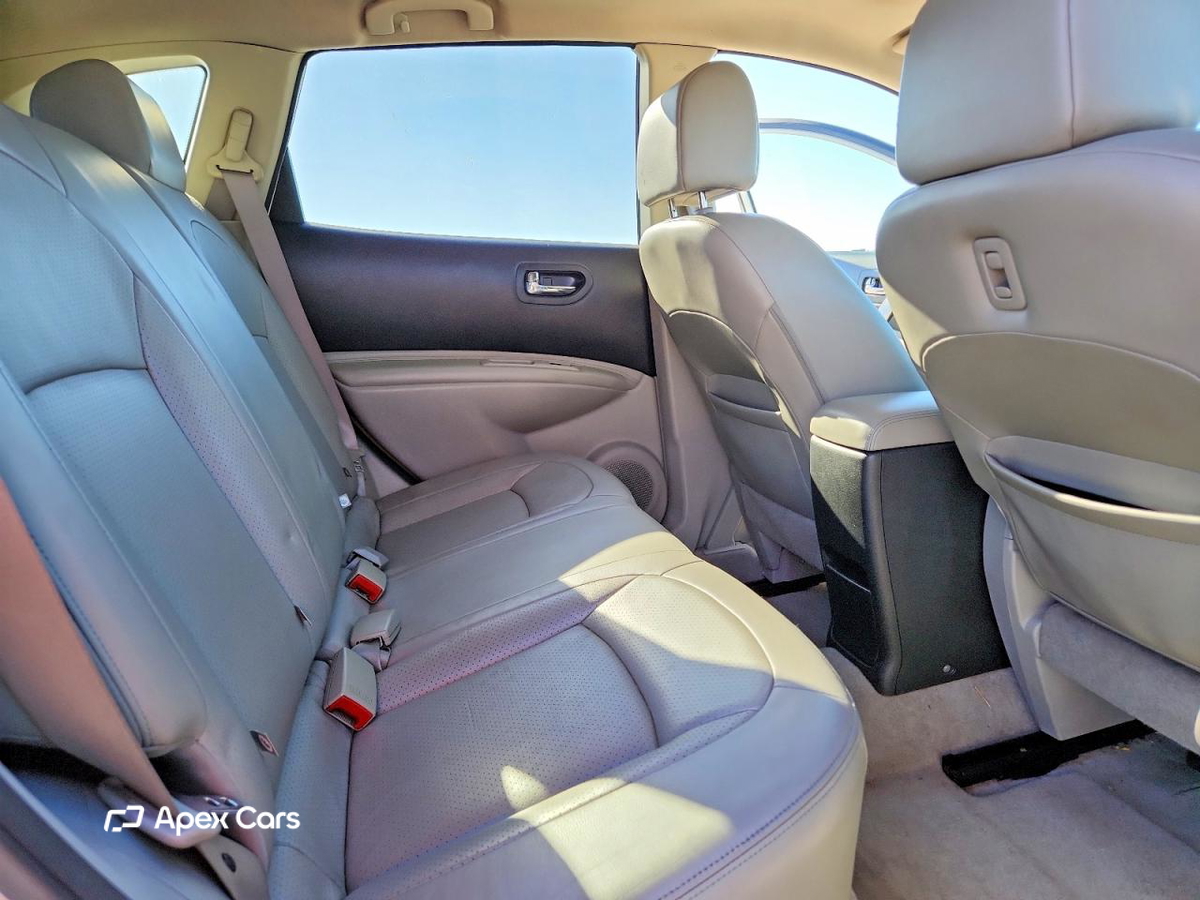Nissan Rogue 2012