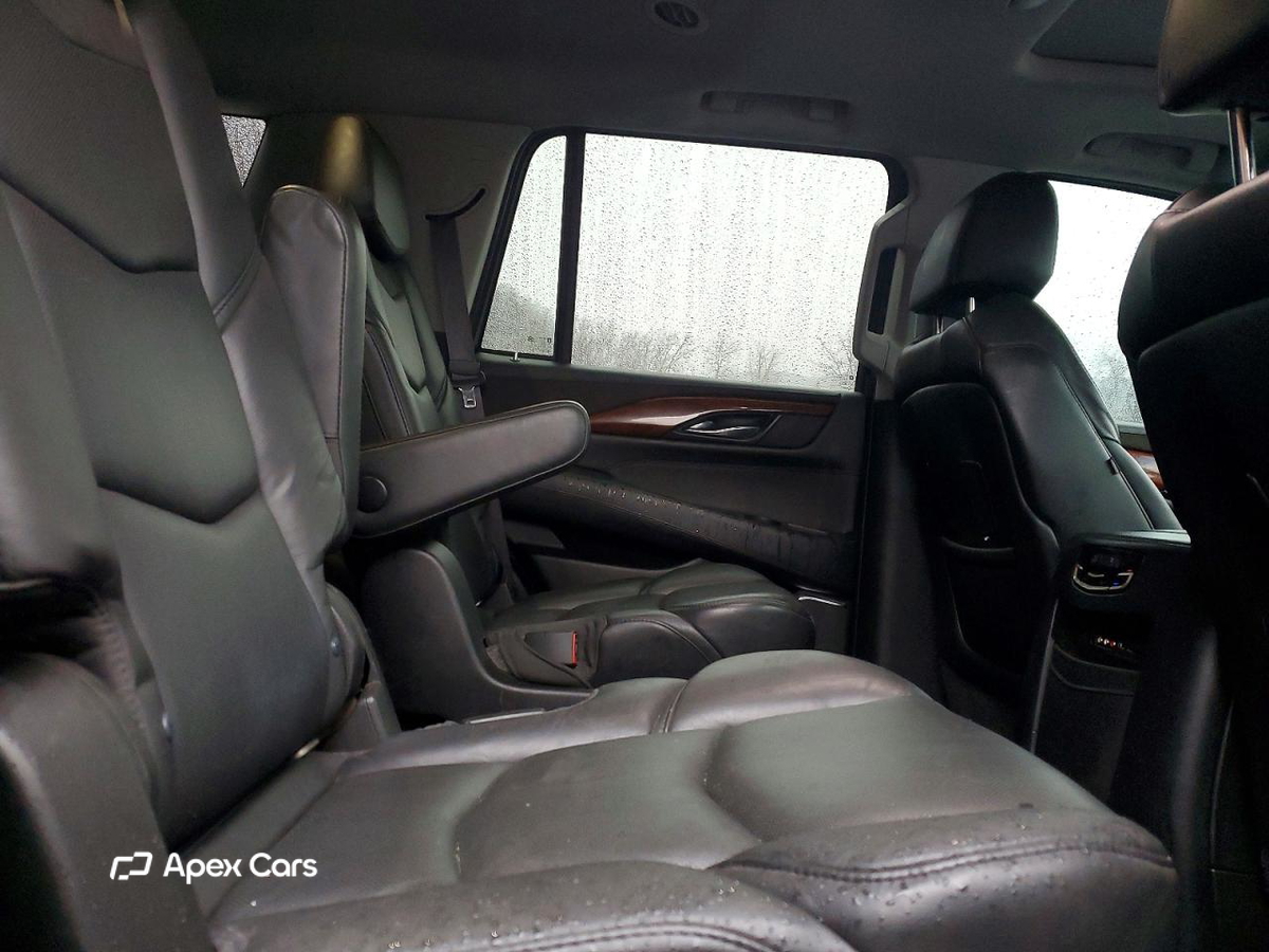 Cadillac Escalade 2016