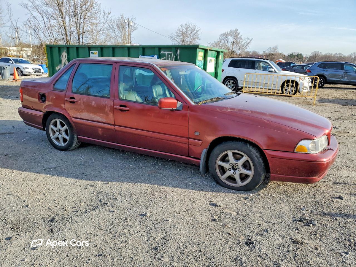 Volvo S70 2000