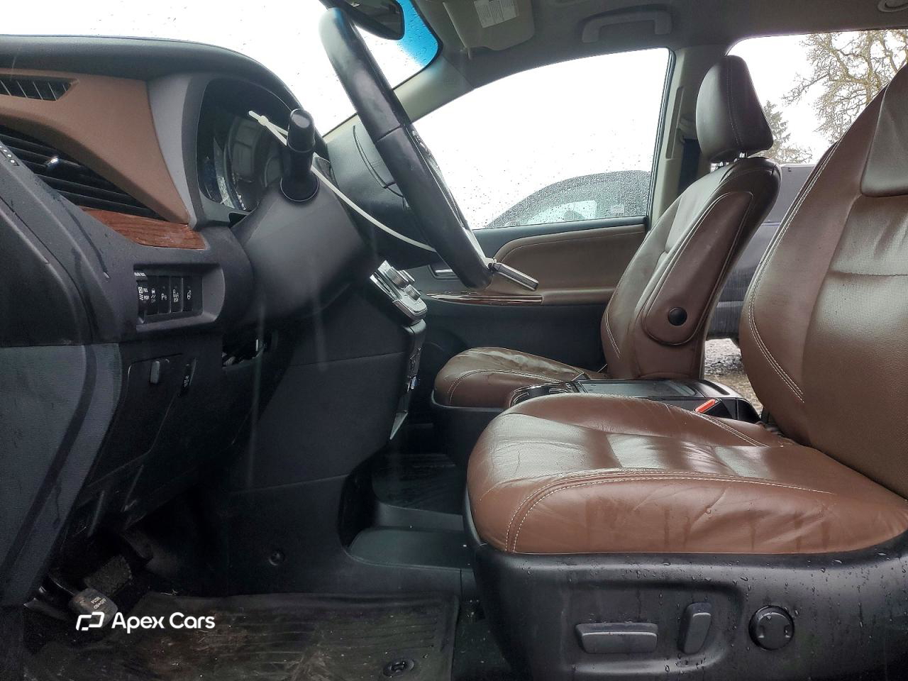 Toyota Sienna 2017