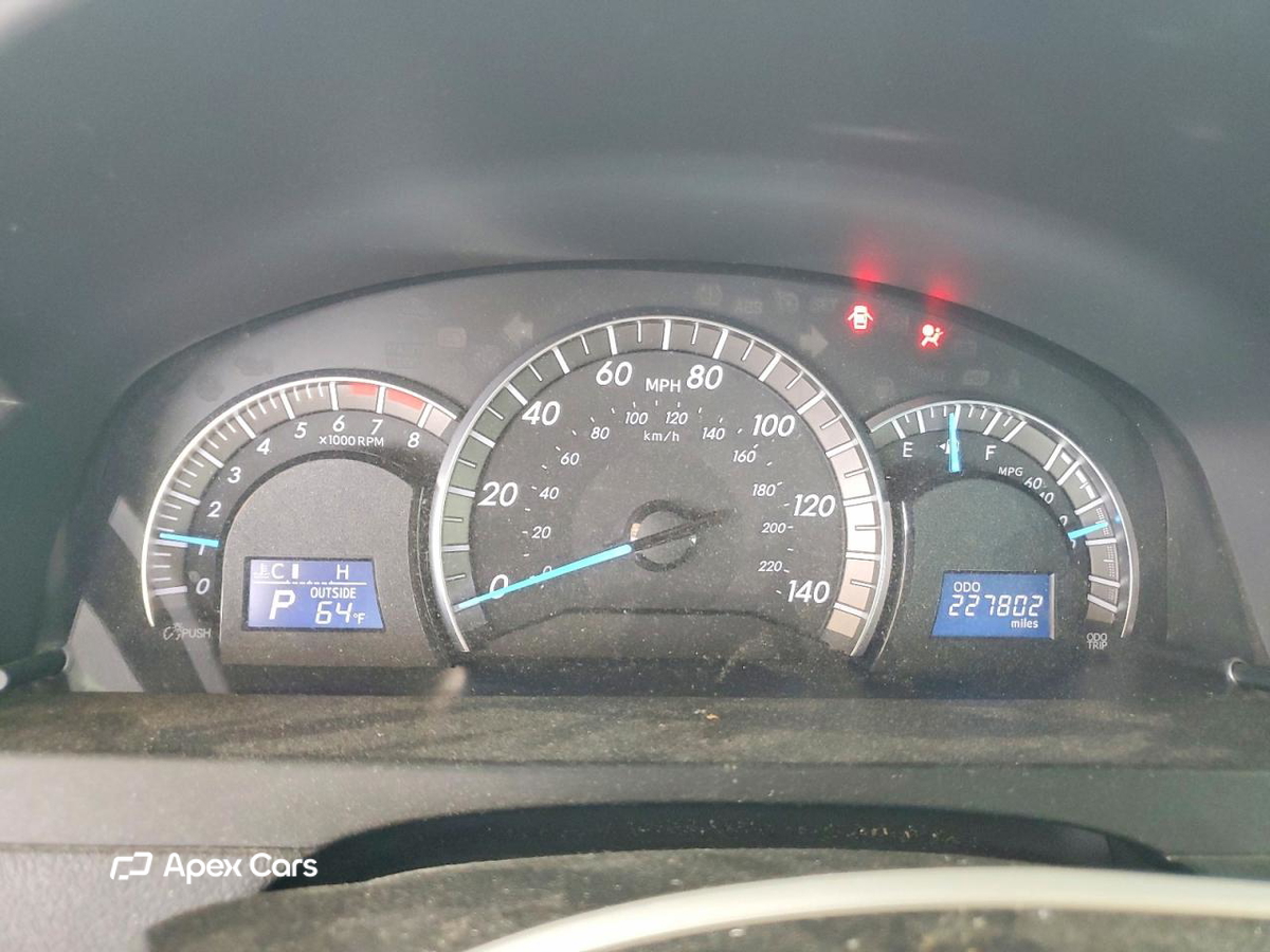 Toyota Camry 2012
