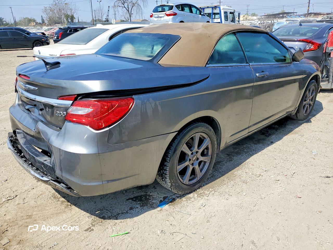 Chrysler 200 2013