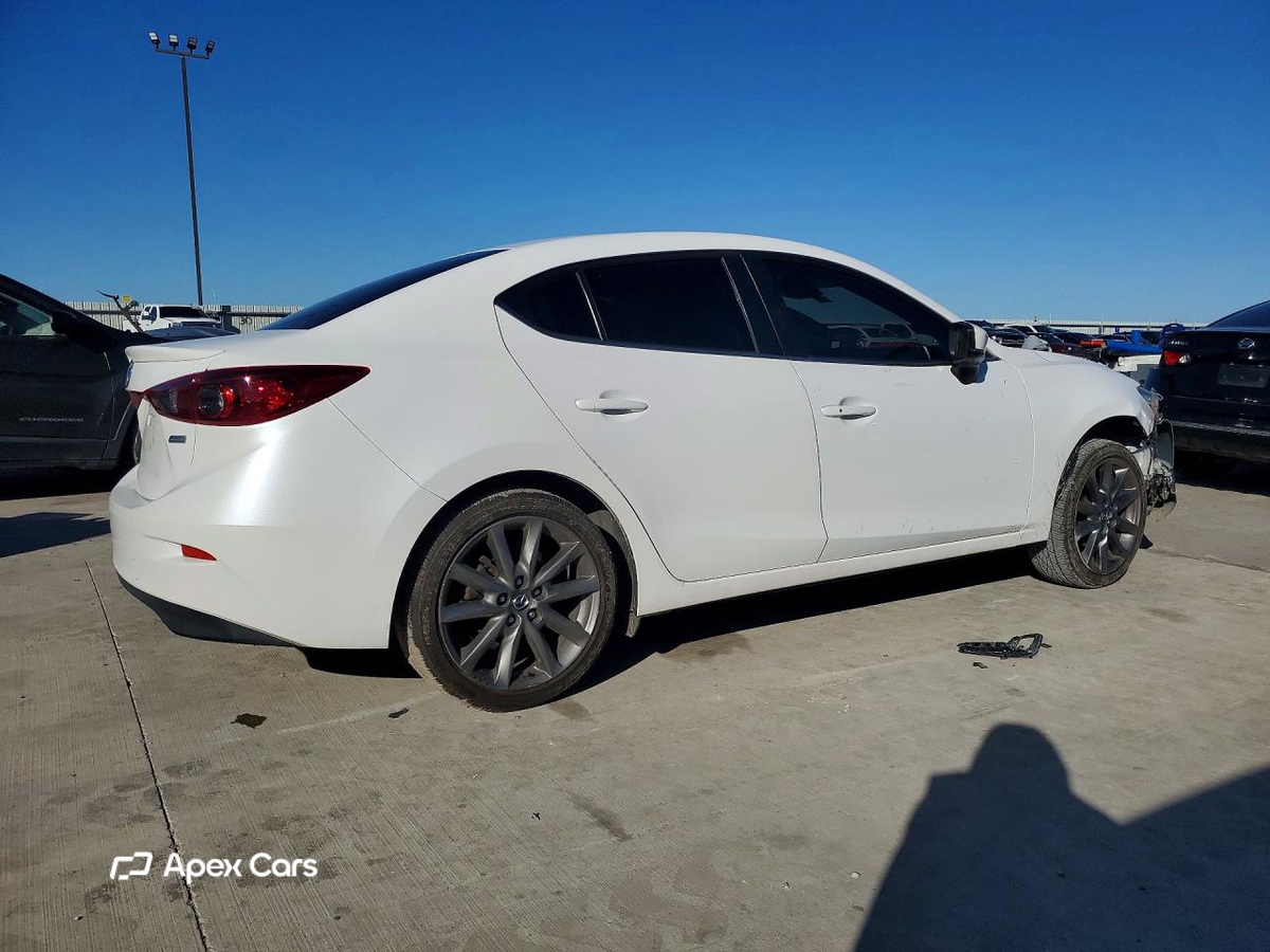 Mazda 3 2018