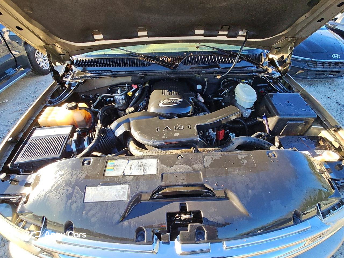 Chevrolet Tahoe 2003