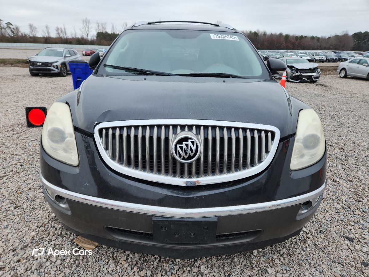 Buick Enclave 2011