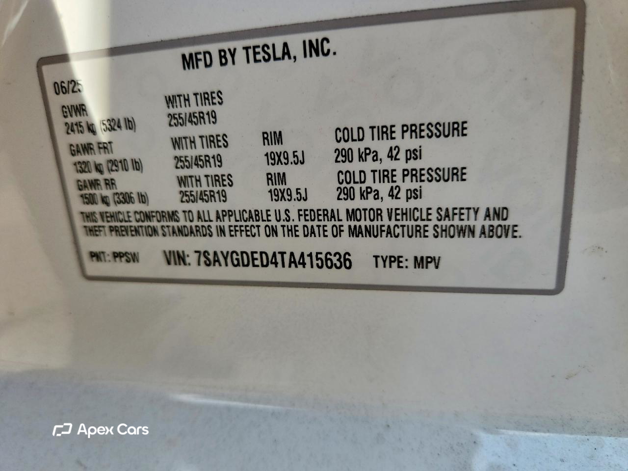 Tesla Model Y 2026