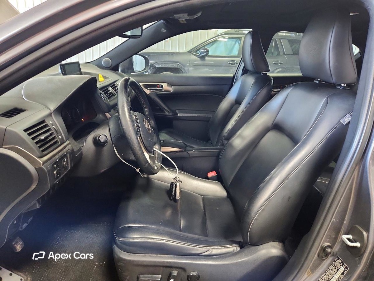 Lexus CT 2014