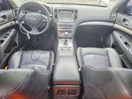 Infiniti  2012