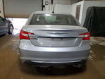 Chrysler 200 2013