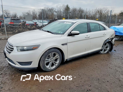Ford Taurus 2015 - Image 1 of 13