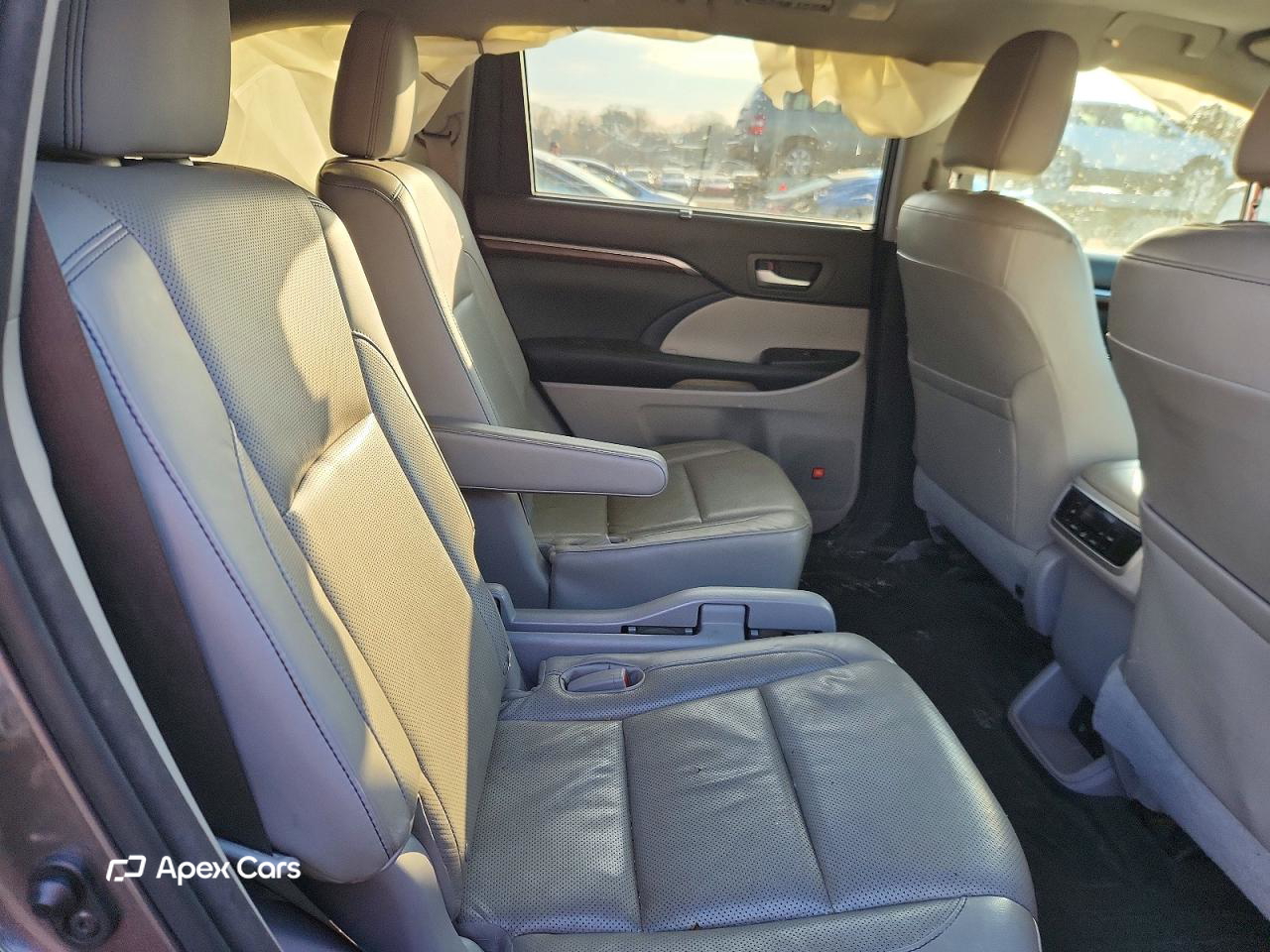 Toyota Highlander 2014
