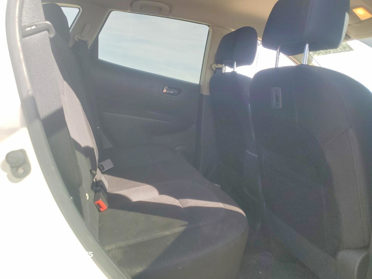 Nissan Rogue 2015