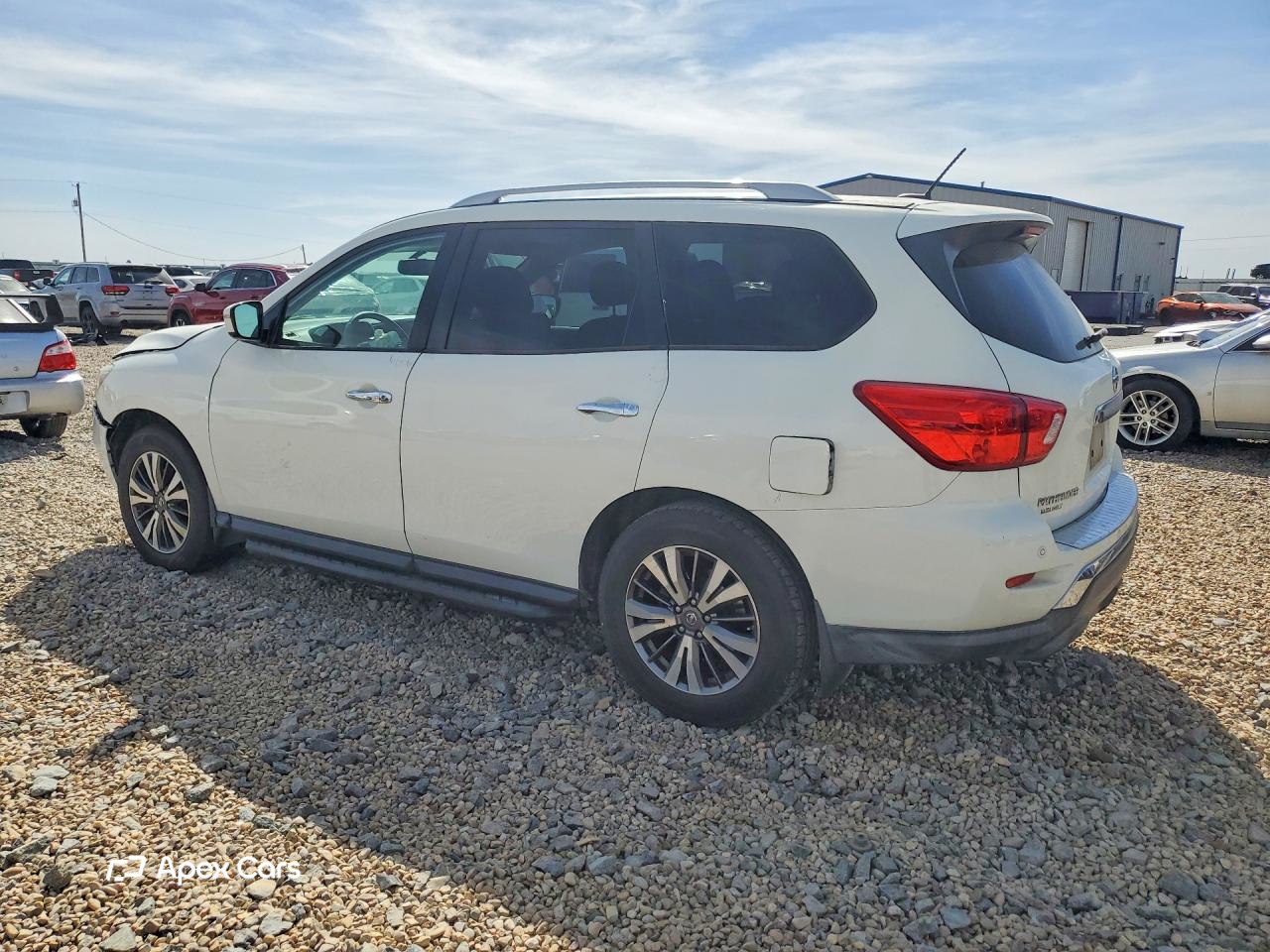 Nissan Pathfinder 2017