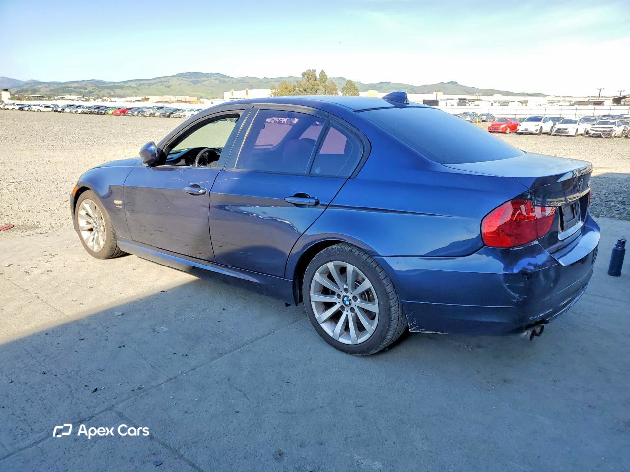 BMW Series 3 2011