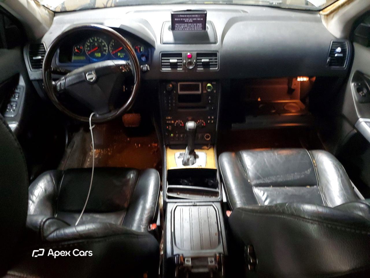 Volvo XC90 2005