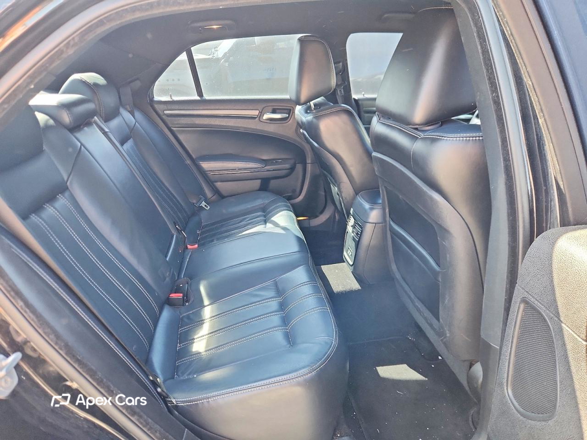 Chrysler 300 2015