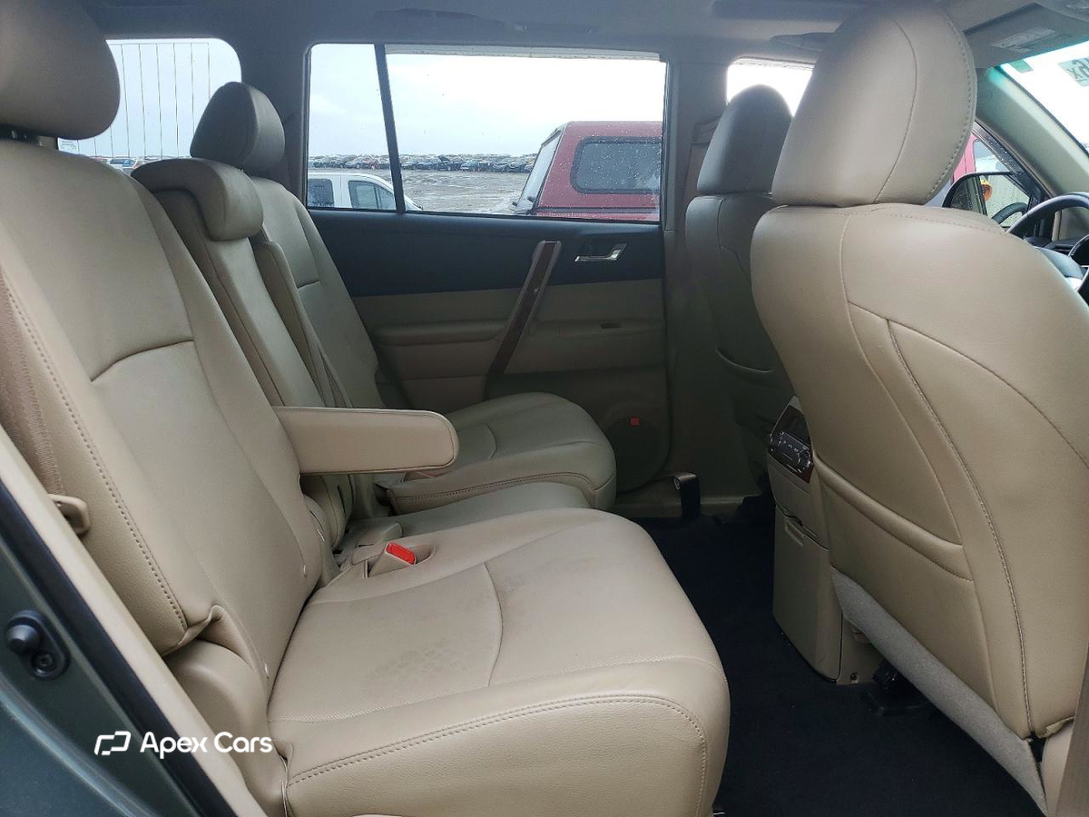 Toyota Highlander 2013