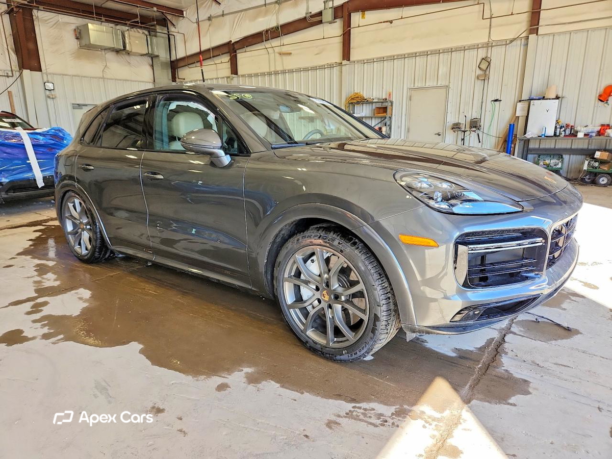Porsche Cayenne 2023