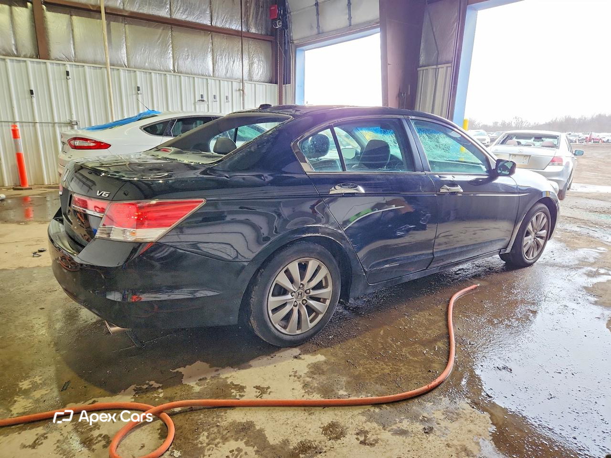 Honda Accord 2011