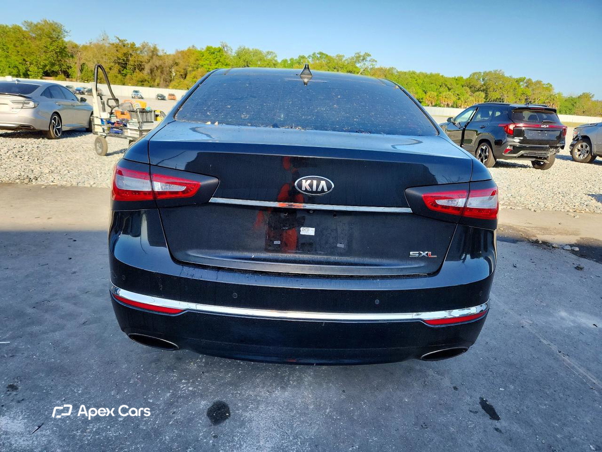 Kia Cadenza 2014
