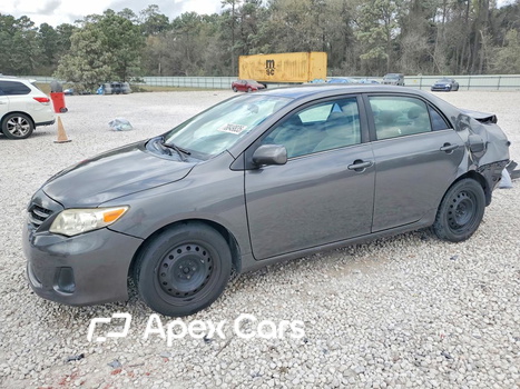 Toyota Corolla 2013 - Image 1 of 13