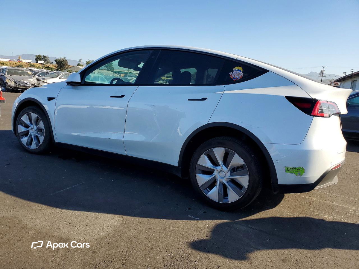 Tesla Model Y 2022