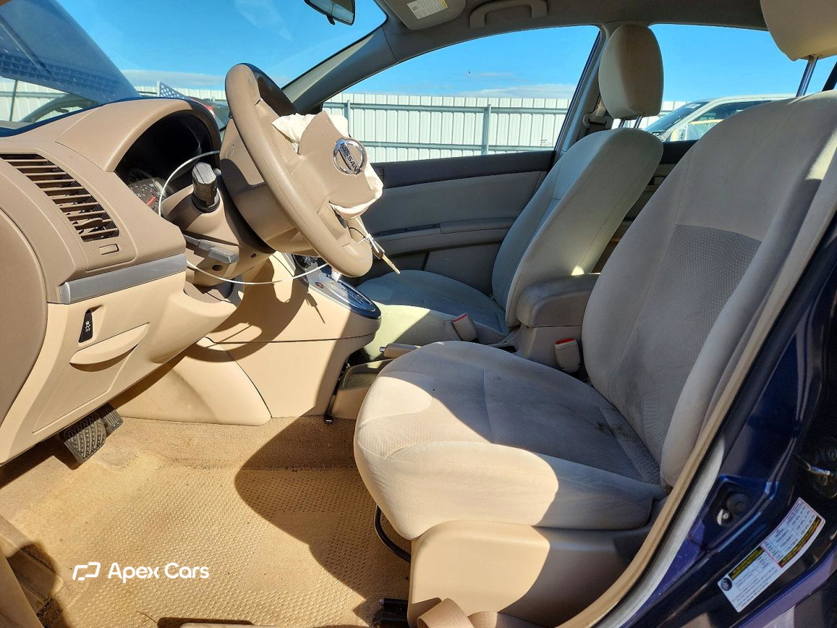 Nissan Sentra 2012