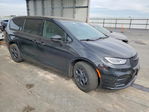 Chrysler Pacifica 2022