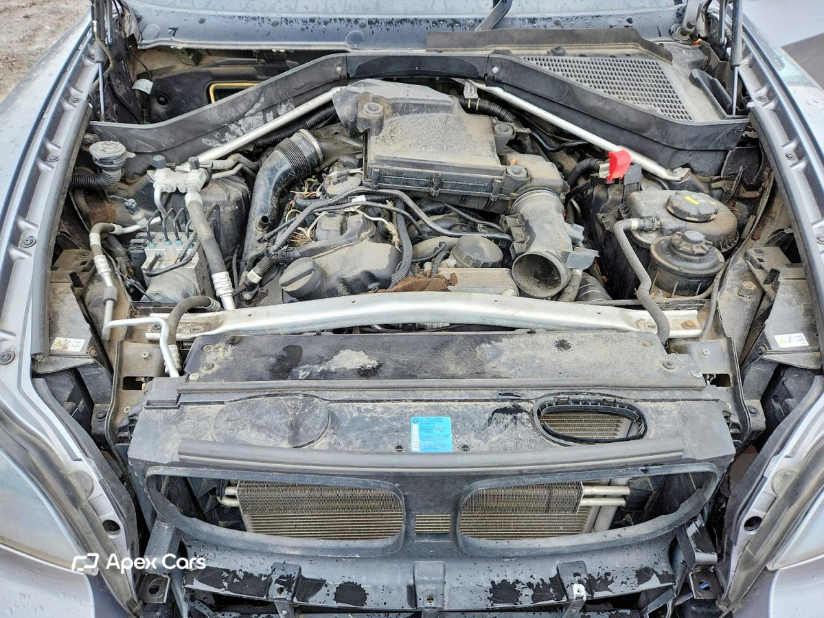 BMW X5 2011