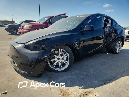 Tesla Model Y 2024 - Zdjęcie 1 z 12