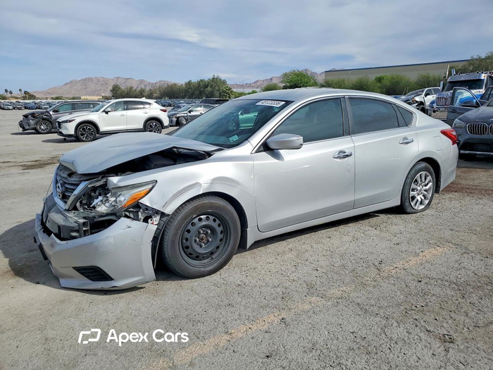 2016 Nissan Altima - Image 1 of 5