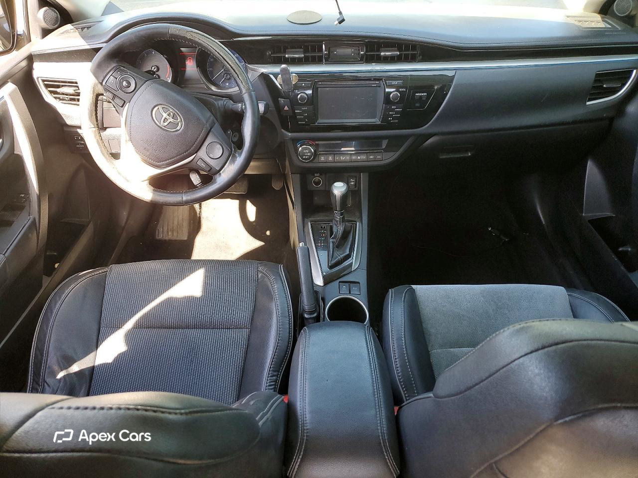 Toyota Corolla 2015