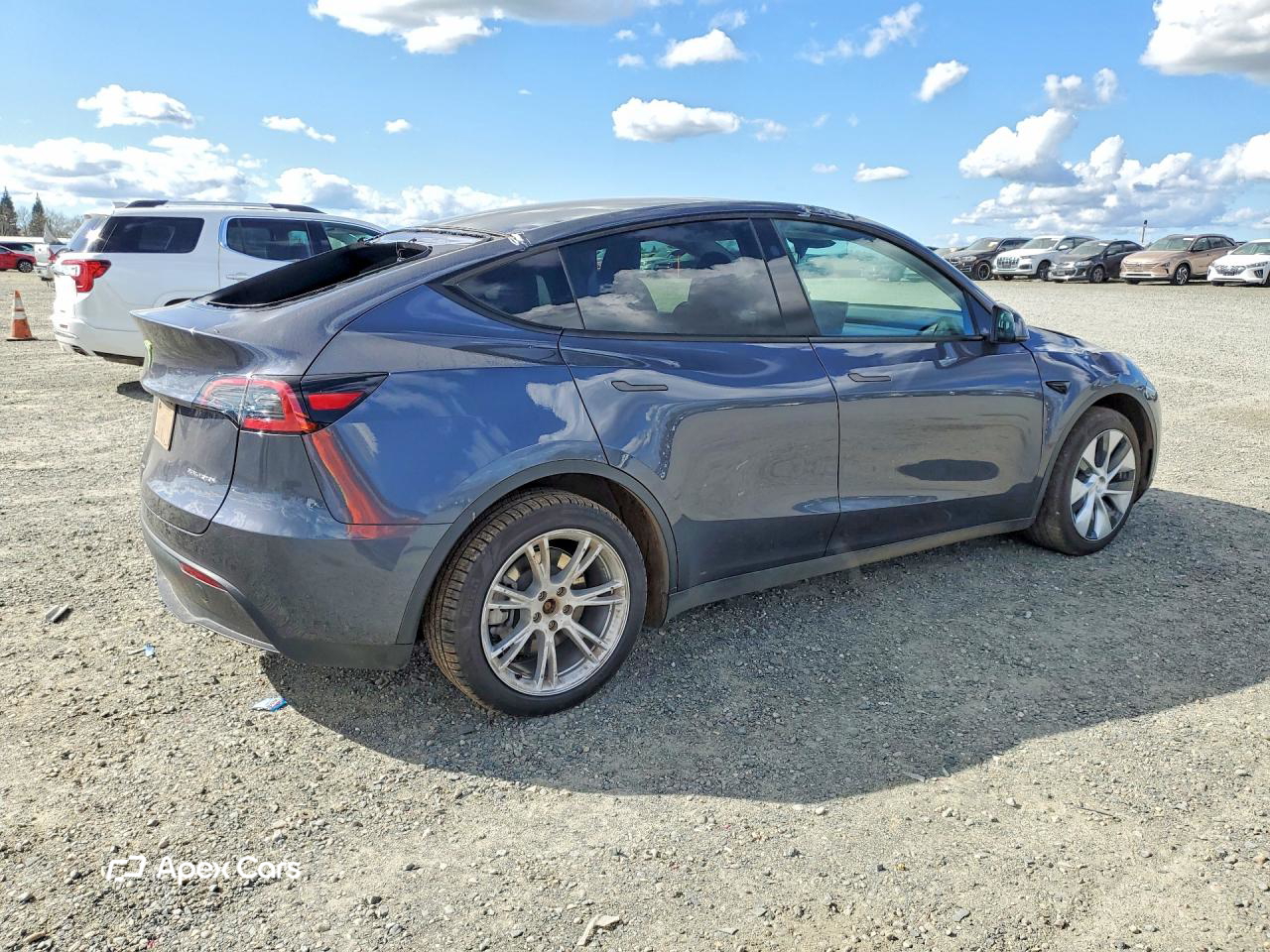 Tesla Model Y 2023