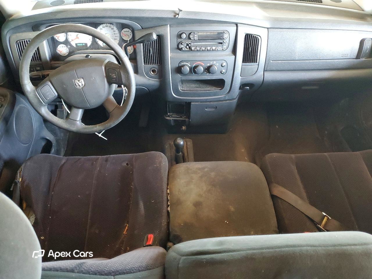 Dodge RAM 2004