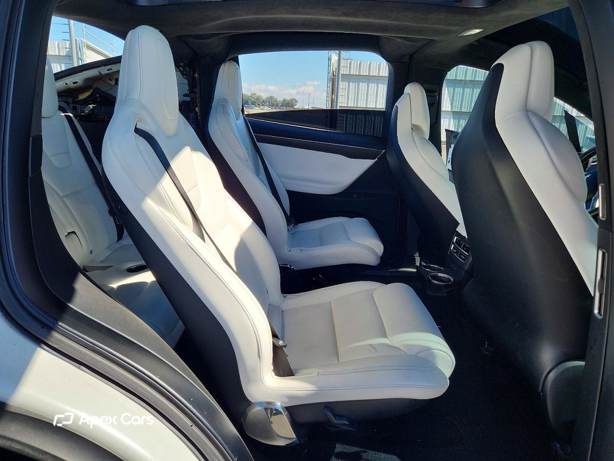 Tesla Model X 2017