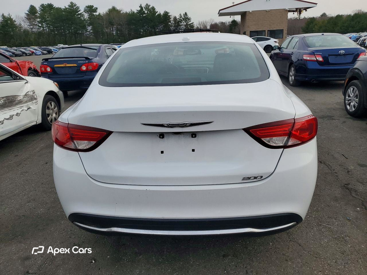 Chrysler 200 2015