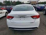 Chrysler 200 2015