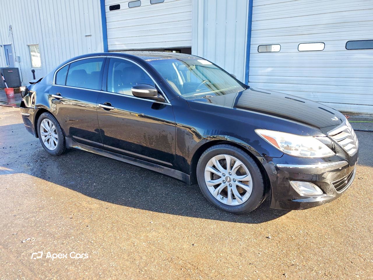 Hyundai Genesis 2012