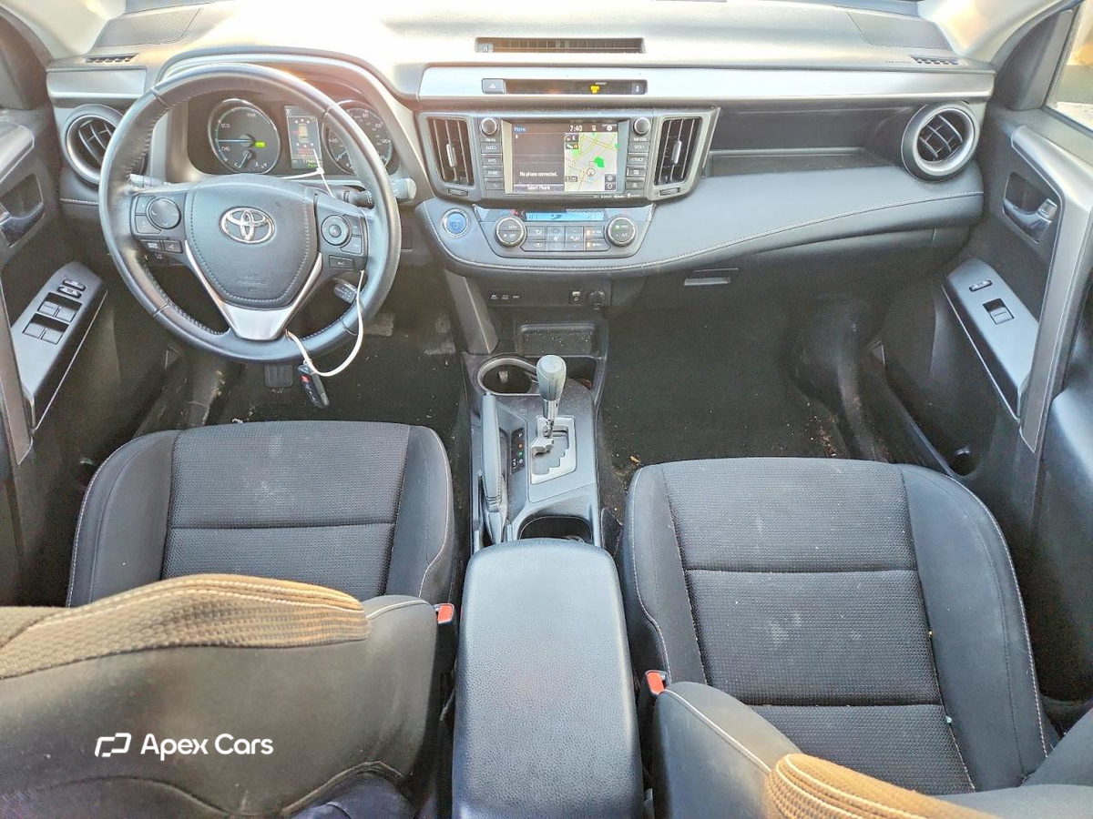 Toyota RAV 4 2016