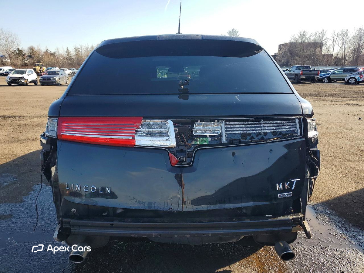 Lincoln MKT 2018