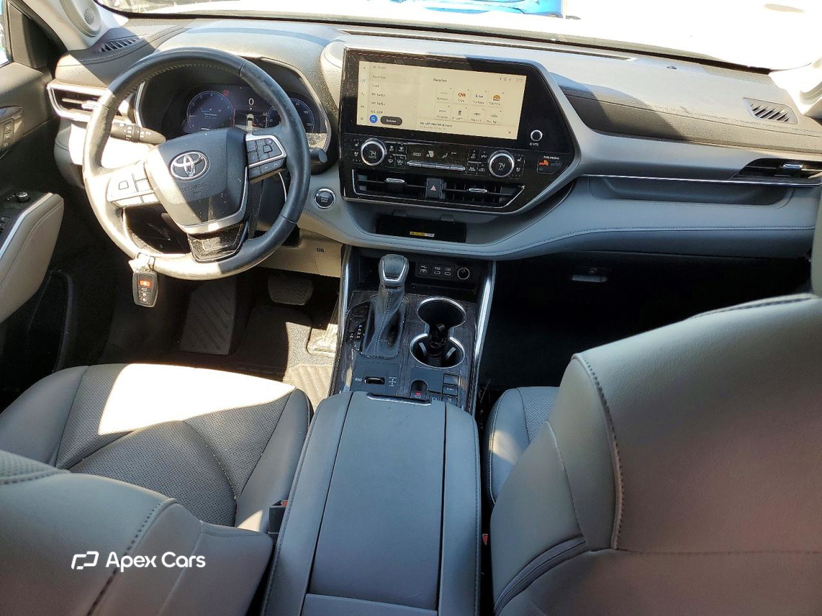 Toyota Highlander 2023